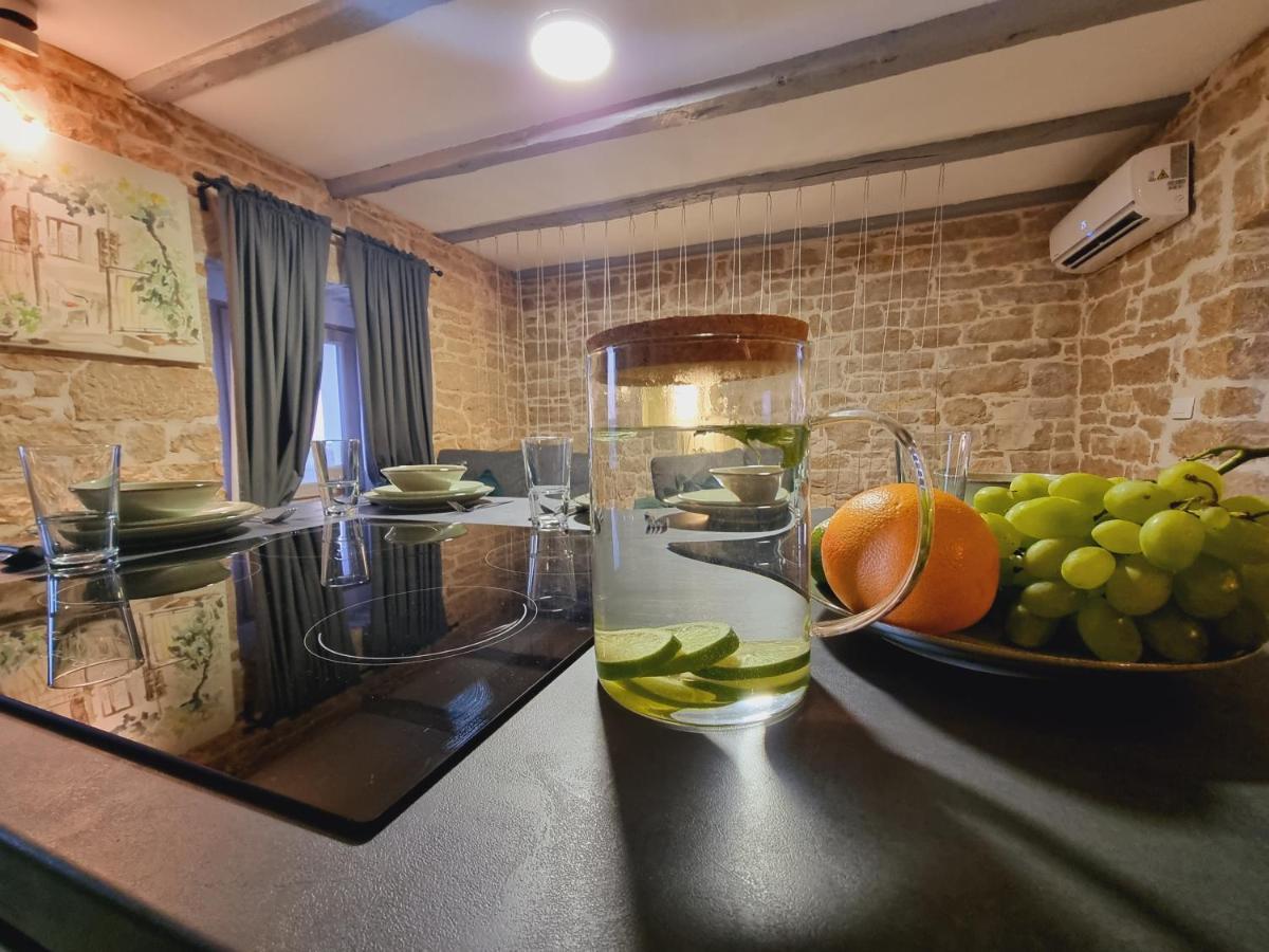 Vela & Vega Apartman Višnjan Kültér fotó